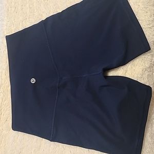 NWOT Lululemon align navy short 6 inch